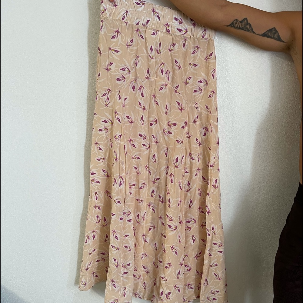 Silk Acacia Morocco Skirt in Island Orchid Medium